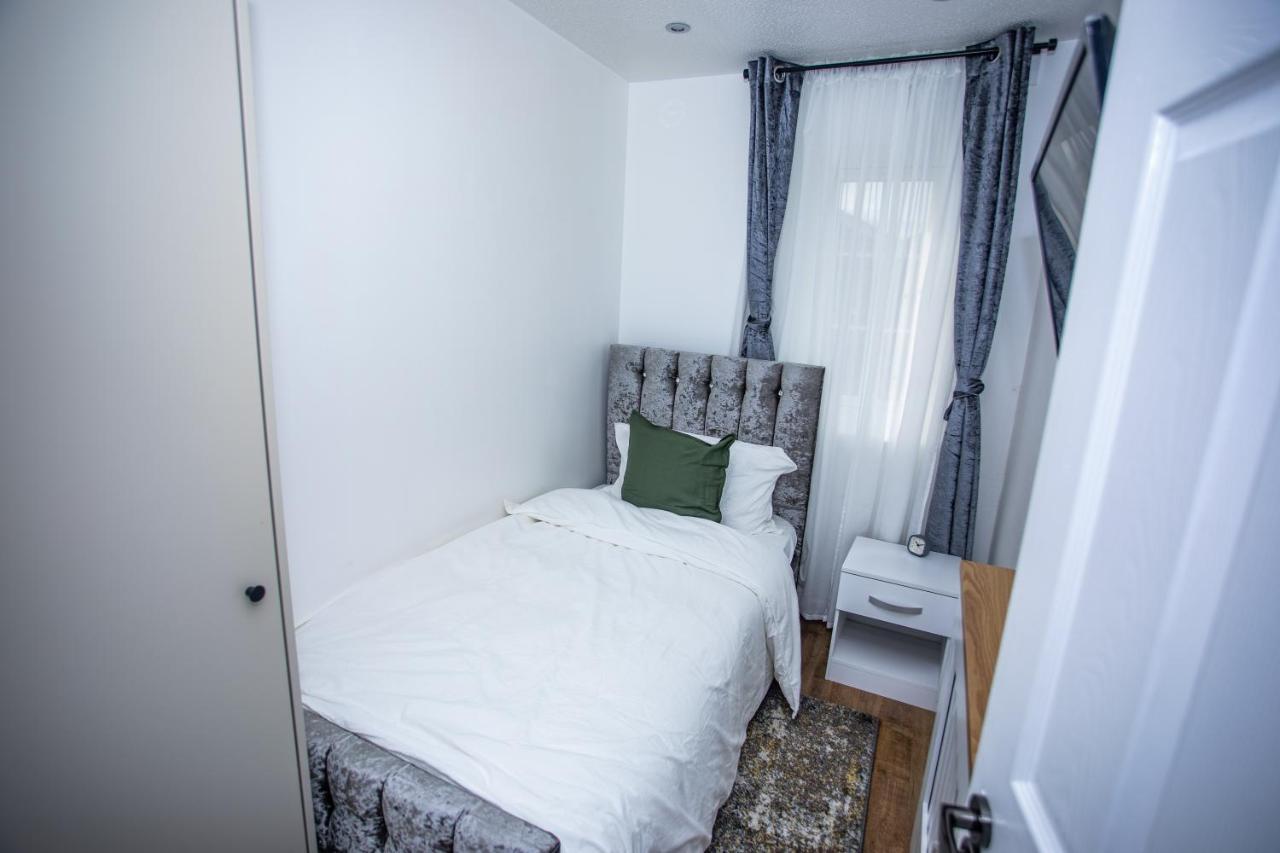 Hotel La Vida In Casa Thamesmead  Exteriér fotografie